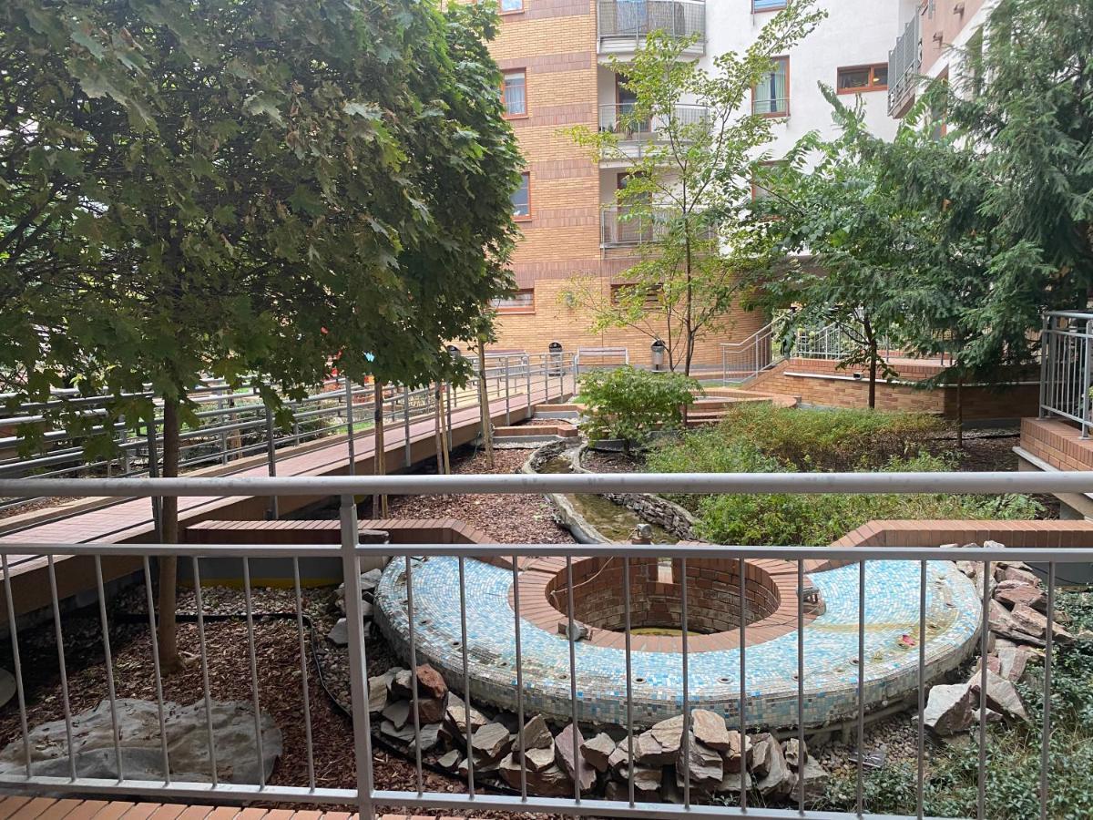 Komfortowy Apartament Na Florianskiej, Park Praski, Dw Wilenski,W Odleglosci Spaceru Od Starego Miasta, Milo Widziec Gosci Ze Zwierzetami Warschau Buitenkant foto